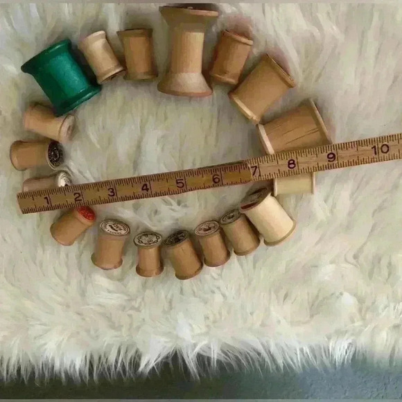 VTG lot of 18 thread wooden spools - Picture 3 of 3